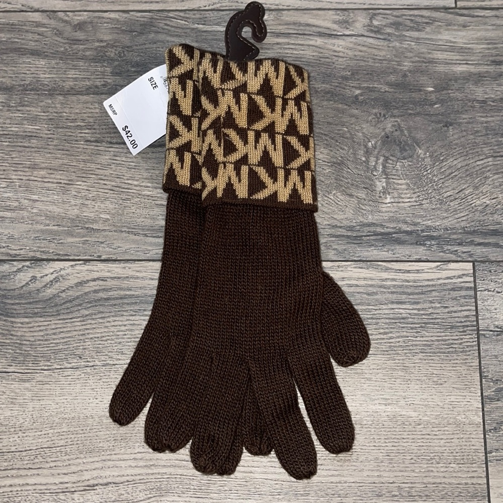 Micheal Kors Gloves